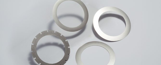 Diamond Dicing Blades for Semiconductor Wafers